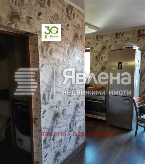 Продава МНОГОСТАЕН, гр. Варна, Център, снимка 4 - Aпартаменти - 48697607