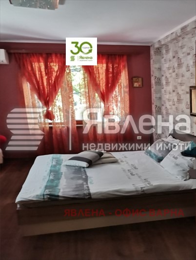 Продава МНОГОСТАЕН, гр. Варна, Център, снимка 6 - Aпартаменти - 48697607