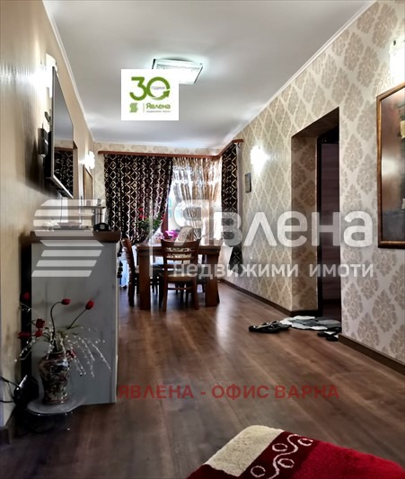 Продава МНОГОСТАЕН, гр. Варна, Център, снимка 1 - Aпартаменти - 48697607