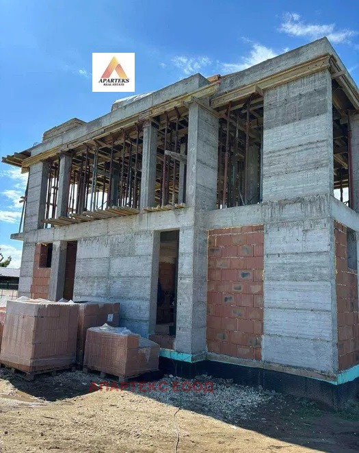 Продава КЪЩА, с. Златитрап, област Пловдив, снимка 3 - Къщи - 53388594