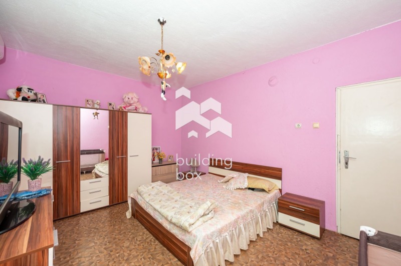 Продава КЪЩА, с. Труд, област Пловдив, снимка 5 - Къщи - 52703158