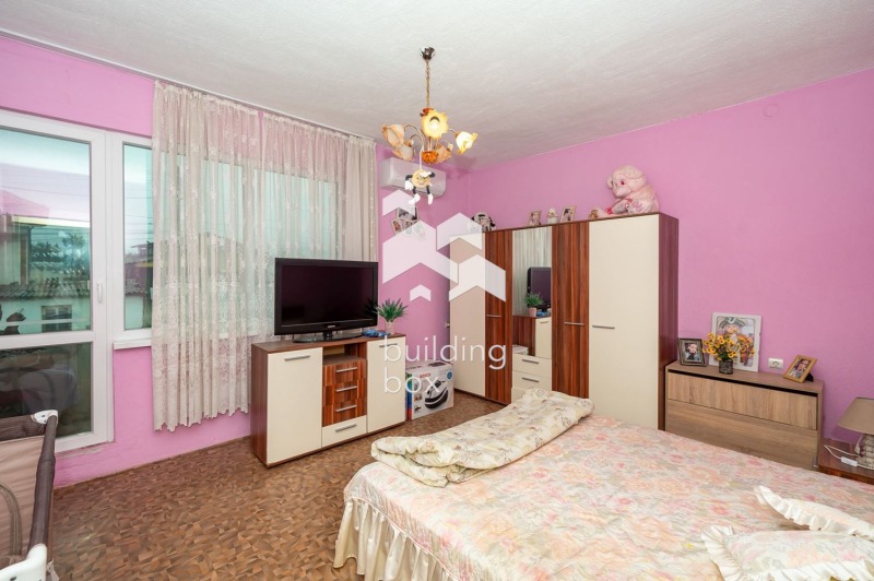 Продава КЪЩА, с. Труд, област Пловдив, снимка 6 - Къщи - 52703158