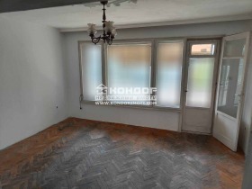 1 chambre Vastanitcheski, Plovdiv 3