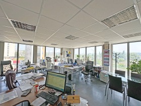 Büro Zapadna promischlena zona, Warna 7