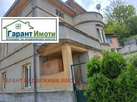 Продажба на къщи в град Габрово — страница 5 - изображение 20 