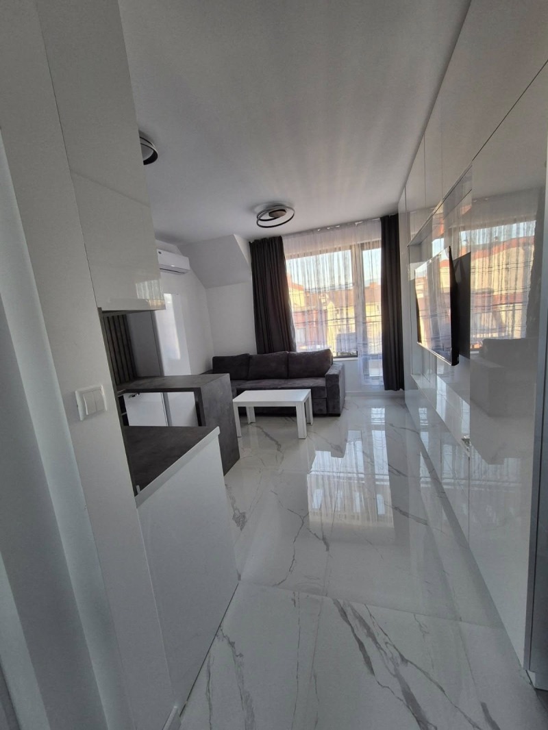 Продава  1-стаен град Пловдив , Кючук Париж , 56 кв.м | 23887810 - изображение [7]
