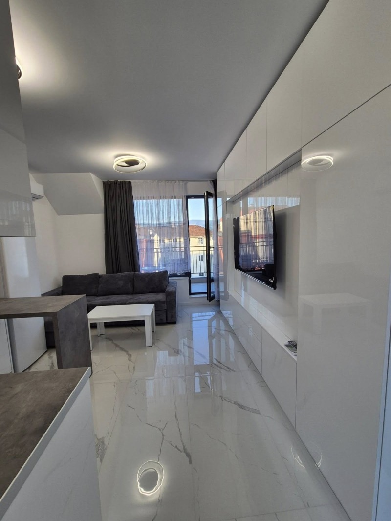 Продава  1-стаен град Пловдив , Кючук Париж , 56 кв.м | 23887810 - изображение [3]