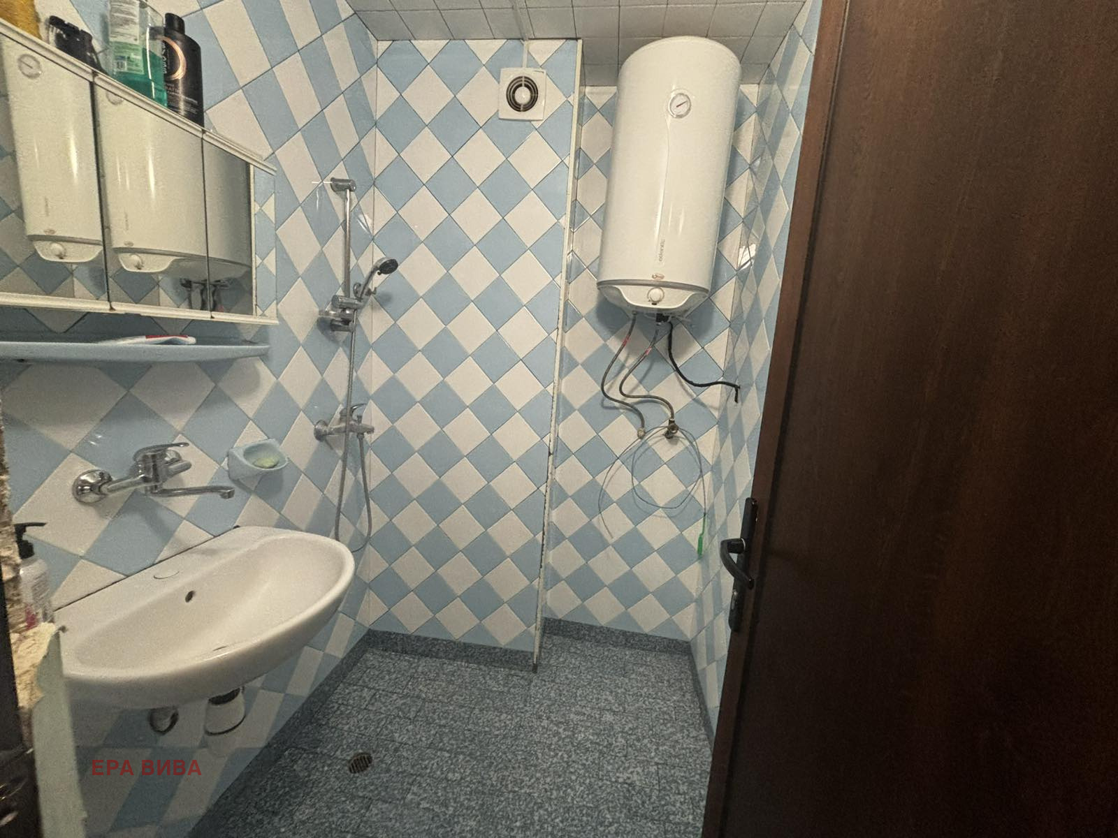 Продава 4-СТАЕН, гр. Варна, Левски 1, снимка 13 - Апартаменти - 55812438