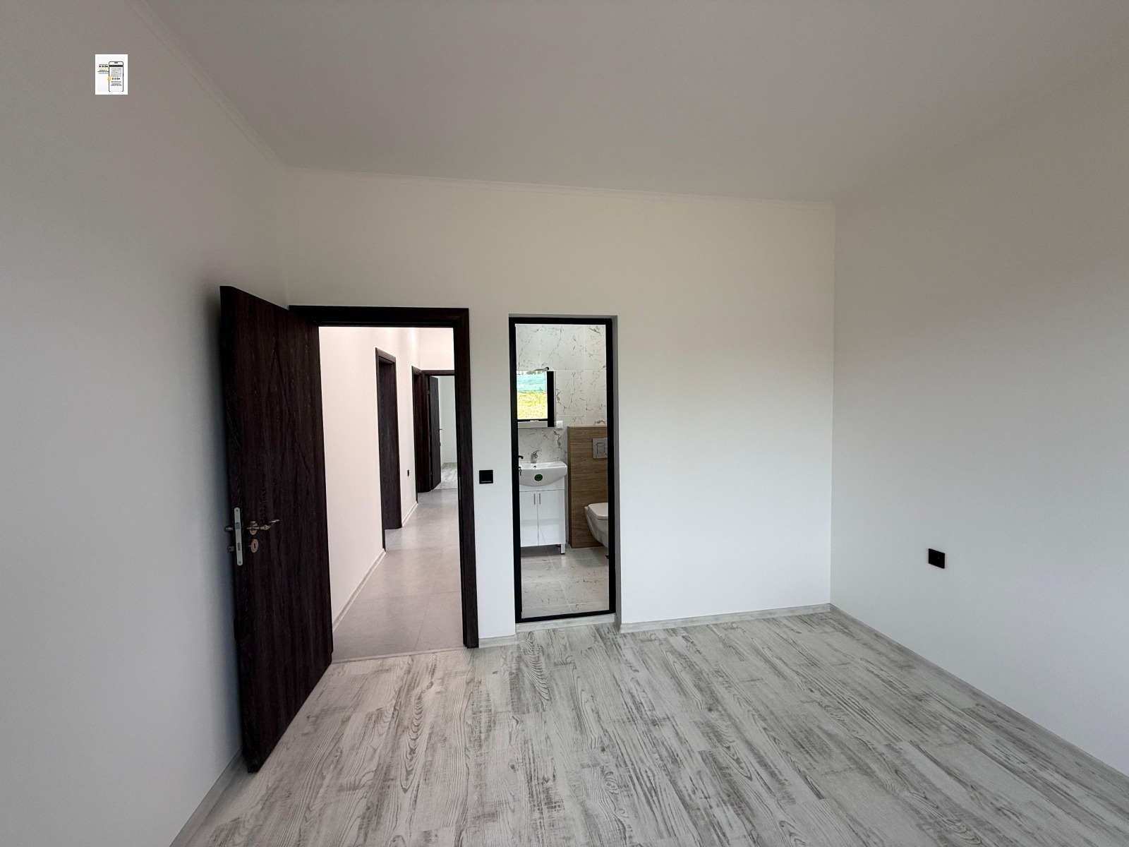 Продава КЪЩА, с. Оброчище, област Добрич, снимка 11 - Къщи - 54542600