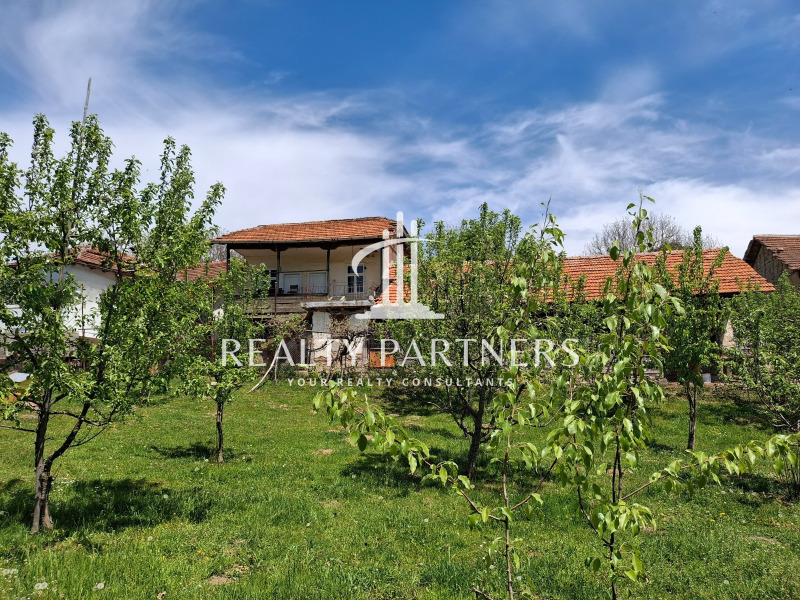 Продава КЪЩА в област Перник, с. Горна Врабча - 97 кв.м / 28 000 € » 54 763.24 лв., РИЪЛТИ ПАРТНЪРС