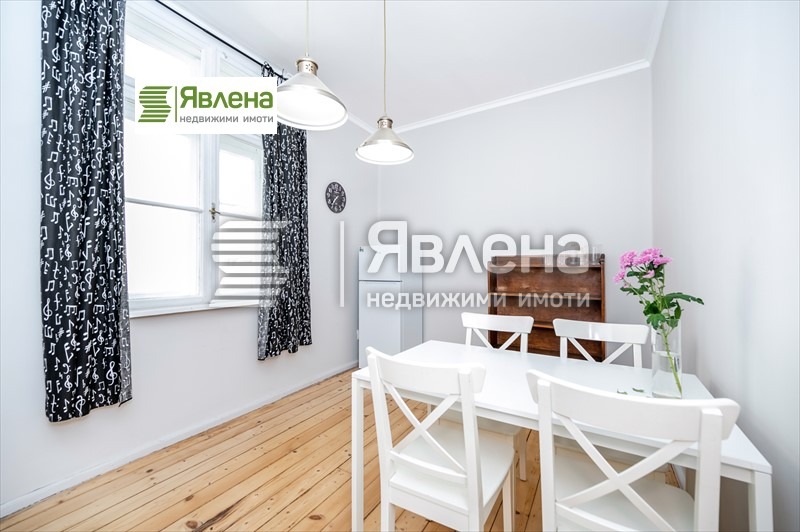 Продава 3-СТАЕН, гр. София, Оборище, снимка 3 - Aпартаменти - 49320686