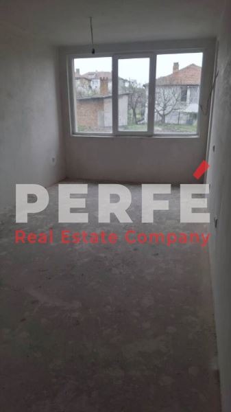 Продава 3-СТАЕН, гр. Бургас, област Бургас, снимка 2 - Aпартаменти - 49555126