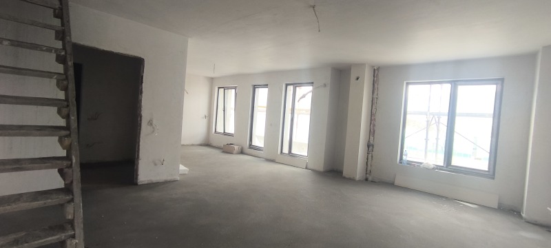 Till salu  3+ sovrum Sofia , Mladost 1 , 165 kvm | 71054098 - bild [3]