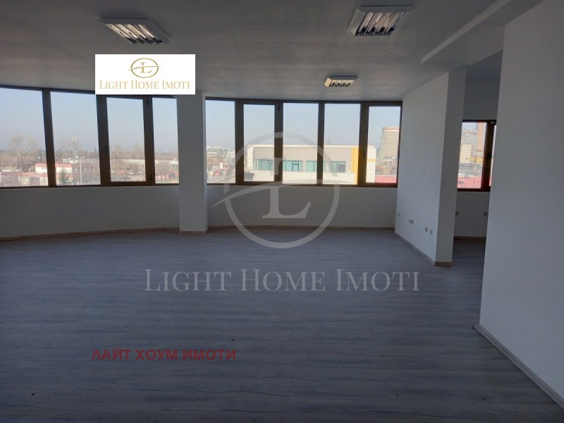 En venta  Oficina Plovdiv , Karshiyaka , 84 metros cuadrados | 66862117 - imagen [3]