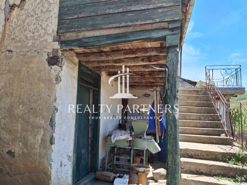 Продава КЪЩА, с. Горна Врабча, област Перник, снимка 7 - Къщи - 52321891