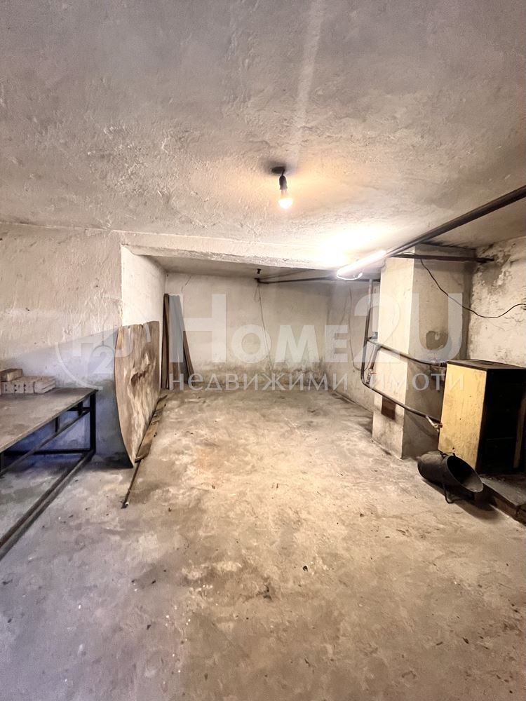 Продава КЪЩА, гр. София, в.з.Бункера, снимка 12 - Къщи - 52550523