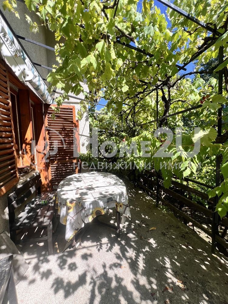 Продава КЪЩА, гр. София, в.з.Бункера, снимка 10 - Къщи - 52550523