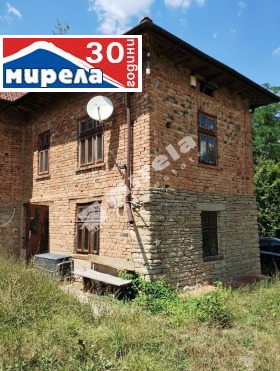 House Golemi Balgareni, region Gabrovo 3