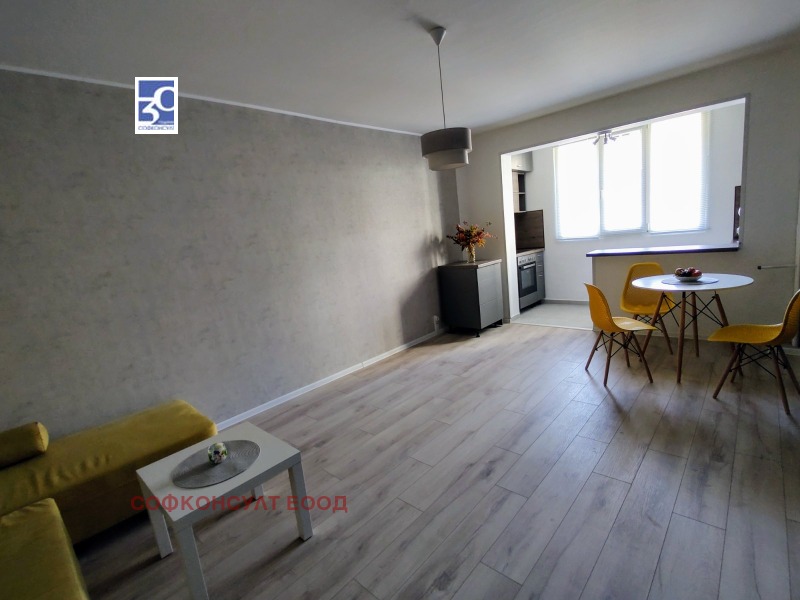 De vânzare  1 dormitor Sofia , Liulin 5 , 43 mp | 18750306 - imagine [2]