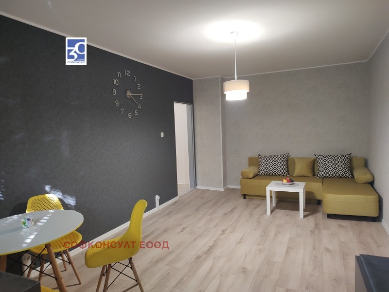 Zu verkaufen  1 Schlafzimmer Sofia , Ljulin 5 , 43 qm | 18750306