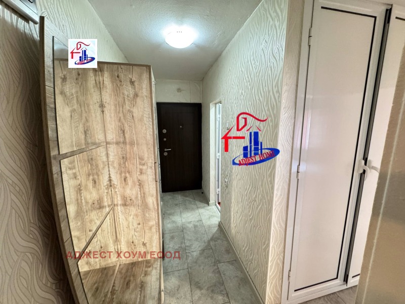 De vânzare  1 dormitor Șumen , Traciia , 64 mp | 27444920 - imagine [8]