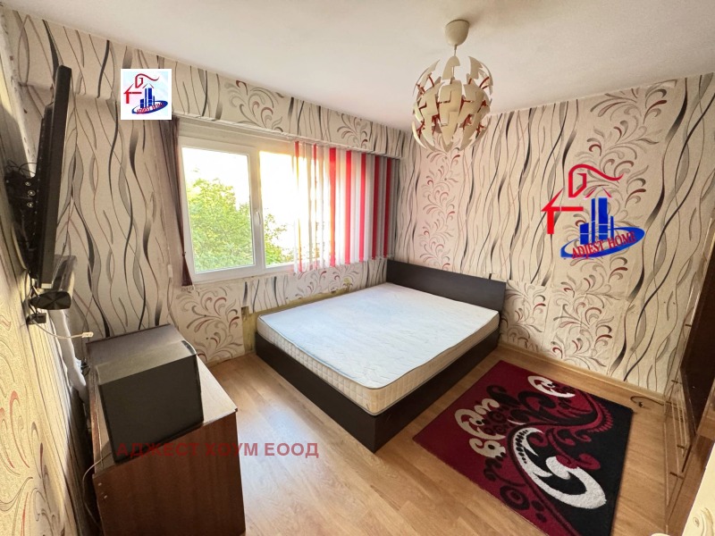 De vânzare  1 dormitor Șumen , Traciia , 64 mp | 27444920 - imagine [5]