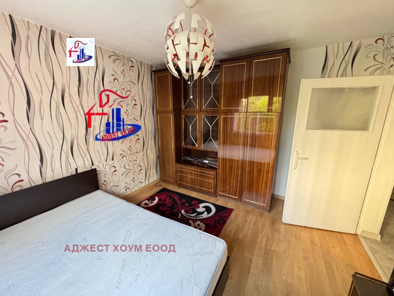 De vânzare  1 dormitor Șumen , Traciia , 64 mp | 27444920 - imagine [6]