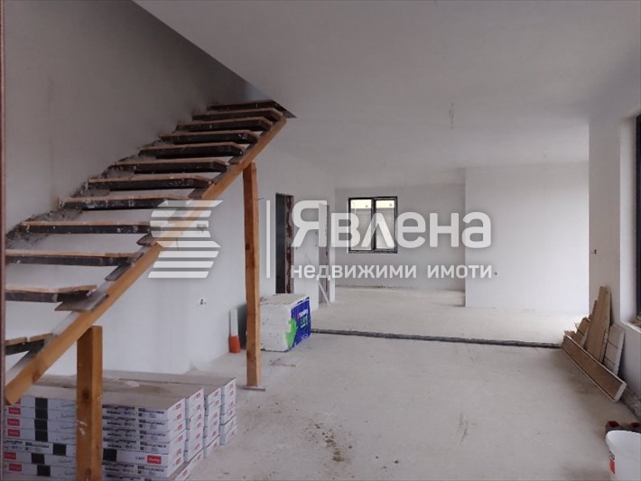 Til salg  Hus Blagoevgrad , Elenovo 2 , 182 kvm | 60311760 - billede [2]