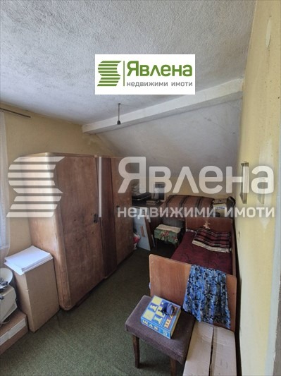 Продава КЪЩА, с. Врачеш, област София област, снимка 5 - Къщи - 52298163