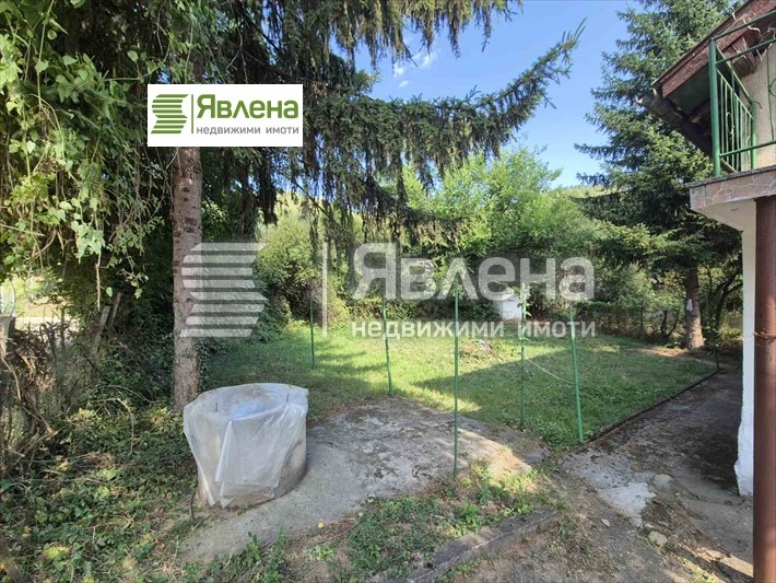 Продава КЪЩА, с. Врачеш, област София област, снимка 8 - Къщи - 52298163