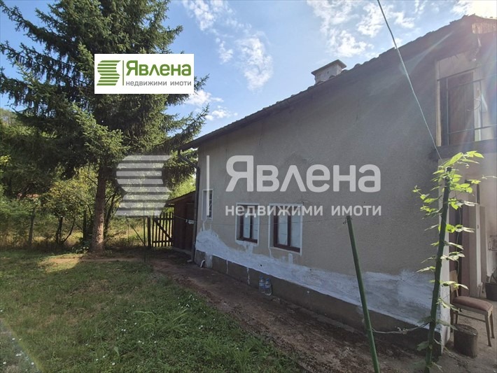 Продава КЪЩА, с. Врачеш, област София област, снимка 7 - Къщи - 52298163