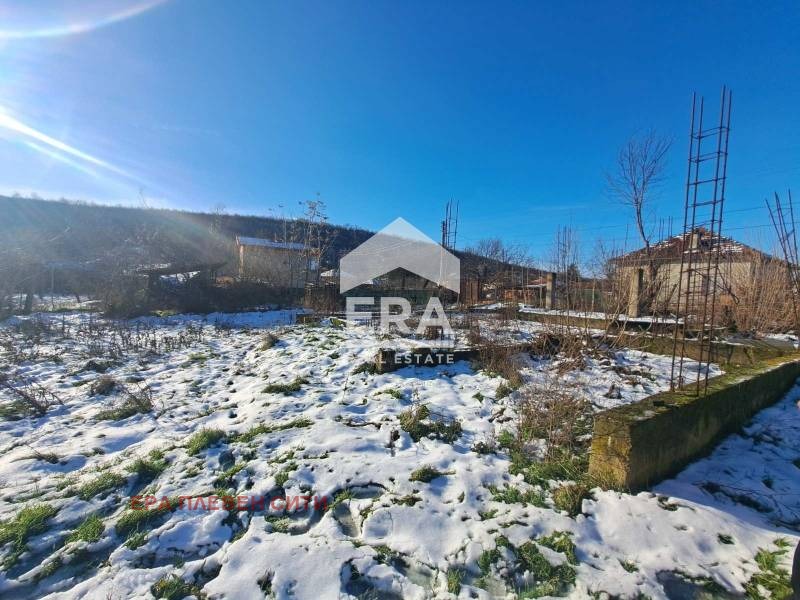 Продава ПАРЦЕЛ, с. Биволаре, област Плевен