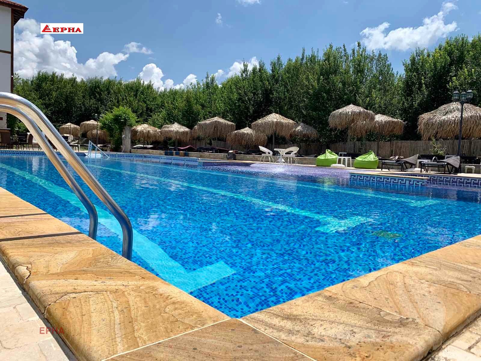 Продава ХОТЕЛ, с. Минерални бани, област Хасково, снимка 2 - Хотели - 54063793