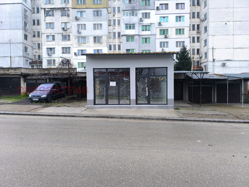 Продава ПРОМ. ПОМЕЩЕНИЕ в град Велико Търново, Бузлуджа - 79 кв.м / 130 000 € » 254 257.90 лв.
