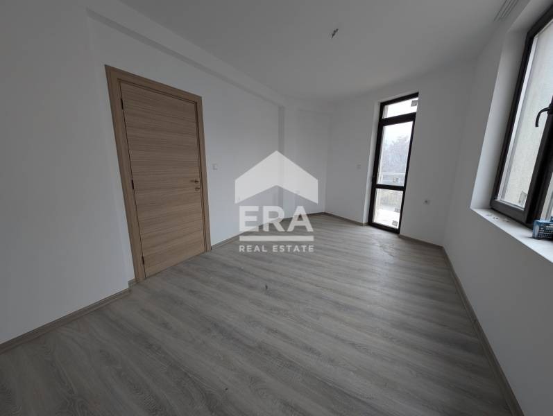 Продава 2-СТАЕН, гр. Шумен, Томбул джамия, снимка 3 - Апартаменти - 53246413