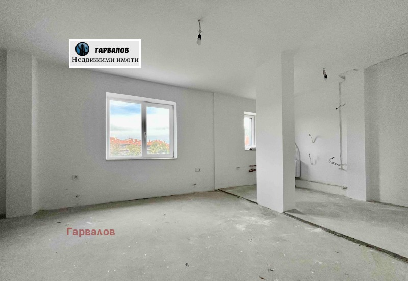 Продава  3-стаен град Русе , Център , 104 кв.м | 16001869 - изображение [2]