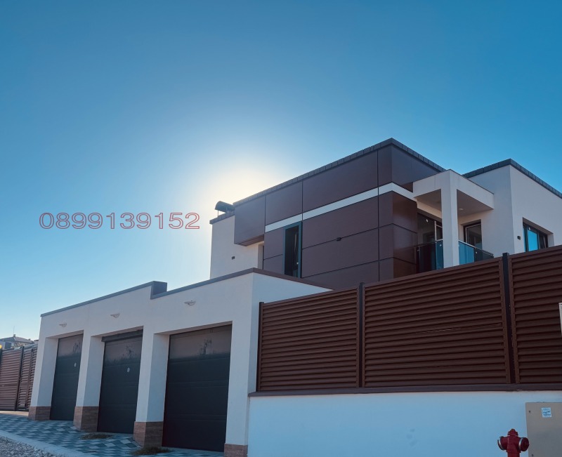 Till salu  Hus region Plovdiv , Markovo , 168 kvm | 24298917