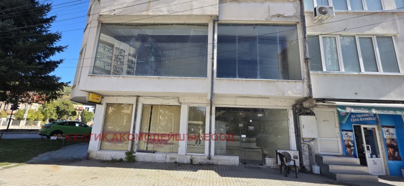 Продава ПРОМ. ПОМЕЩЕНИЕ, област Кюстендил, гр. Дупница • 210000 € / 410724.30 лв. • 38838175 1