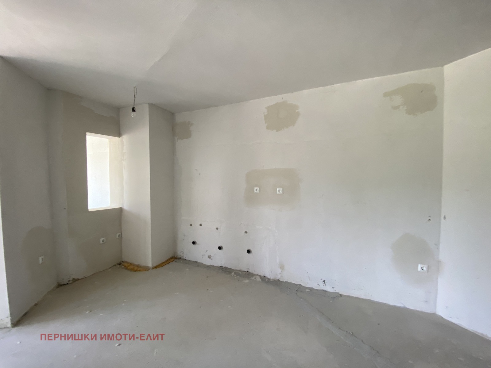 Продава 3-СТАЕН, гр. Перник, Изток, снимка 3 - Апартаменти - 54832008