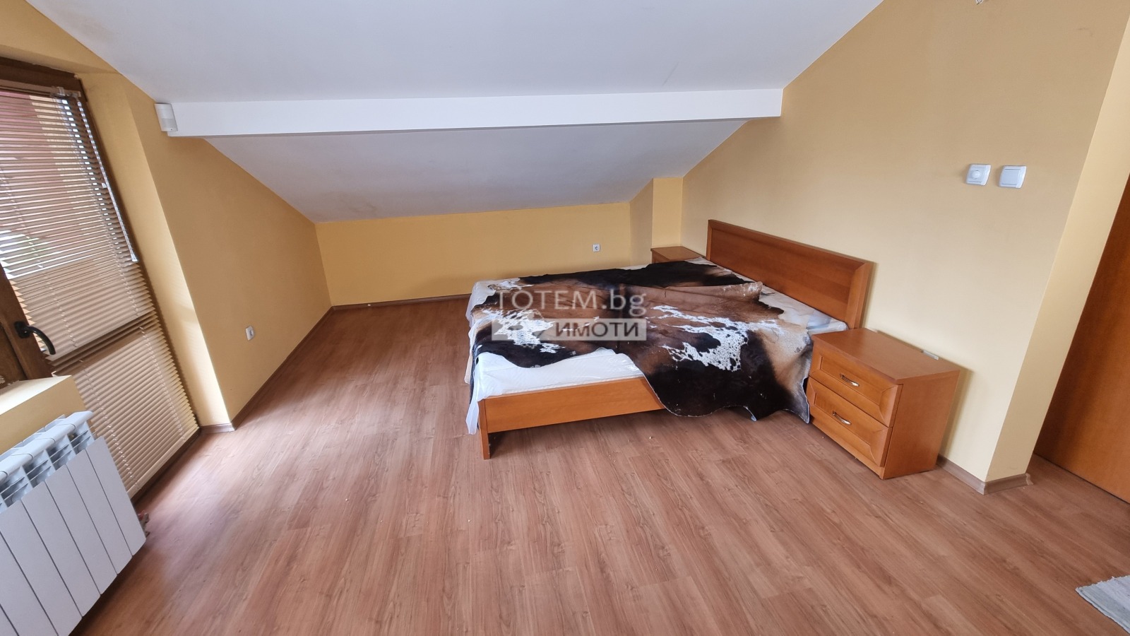 Продава КЪЩА, гр. София, с. Житен, снимка 13 - Къщи - 54030556