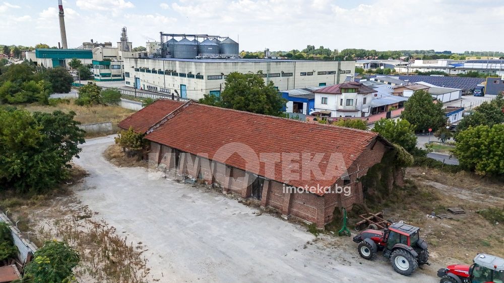 Продава СКЛАД, с. Катуница, област Пловдив