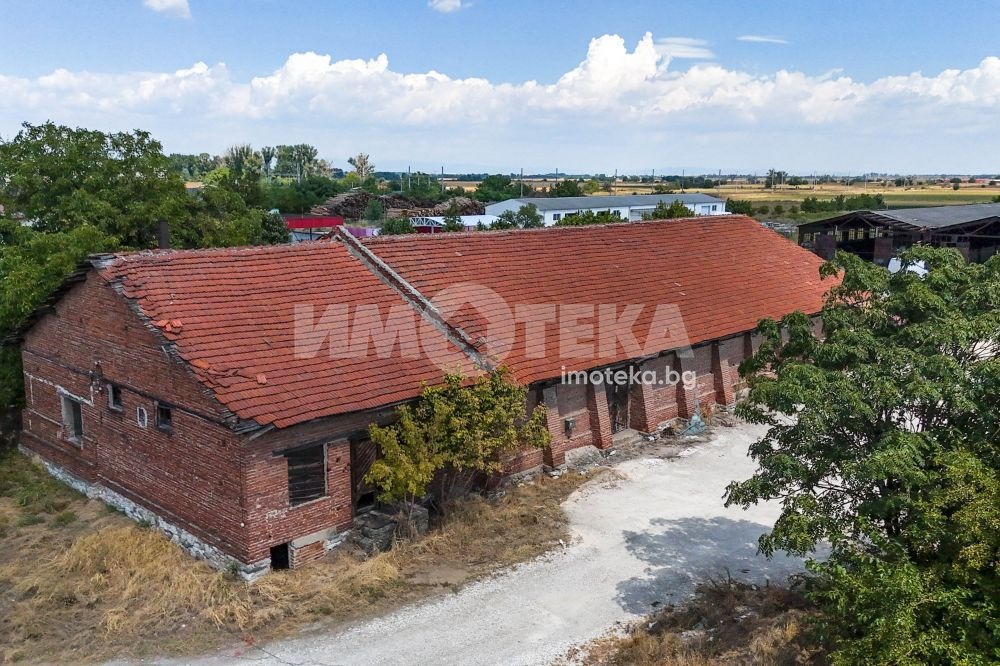 Продава СКЛАД, с. Катуница, област Пловдив, снимка 5 - Складове - 55845755