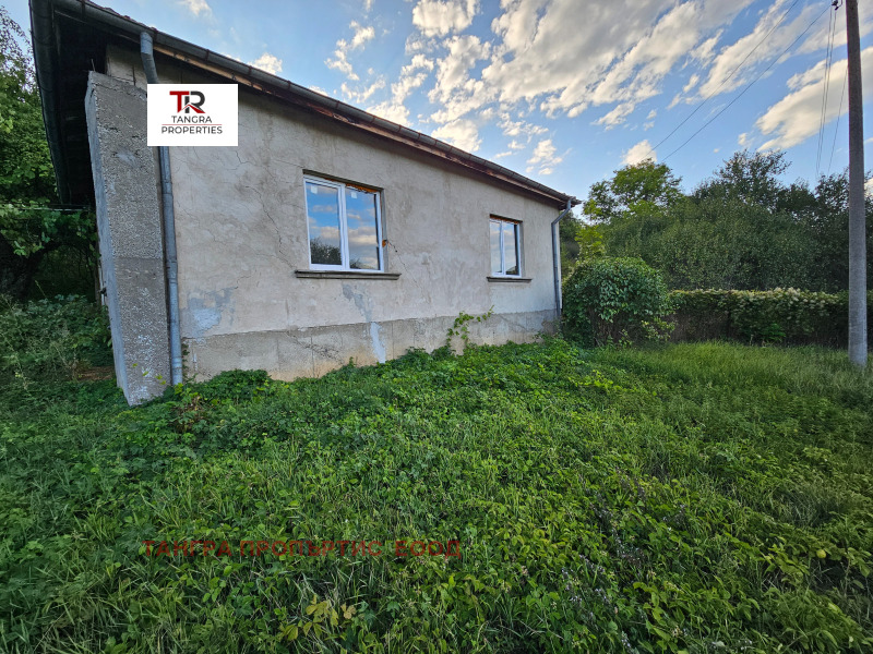 Продава КЪЩА в област Перник, с. Светля - 68 кв.м / 60 000 € » 117 349.80 лв., ТАНГРА ПРОПЪРТИС ЕООД
