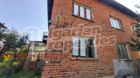 Продажба на къщи в област Благоевград — страница 2 - изображение 11 