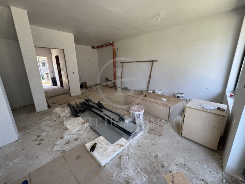 Zu verkaufen  1 Schlafzimmer Plowdiw , Trakija , 60 qm | 82522040