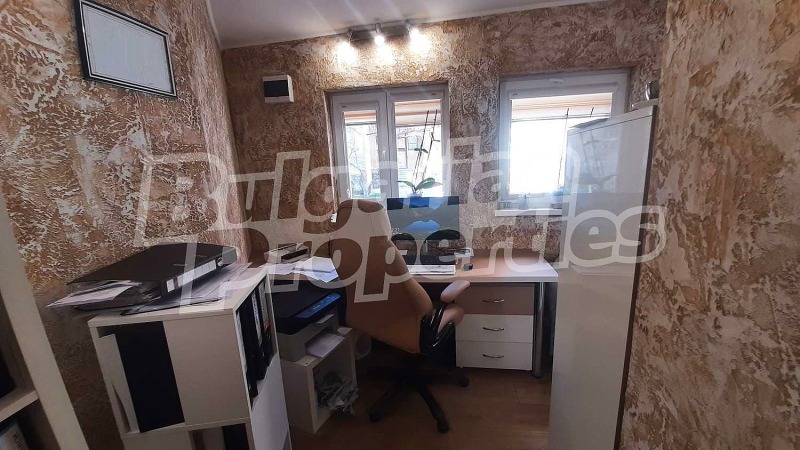 Продава ОФИС, гр. Варна, Център, снимка 9 - Офиси - 49621487