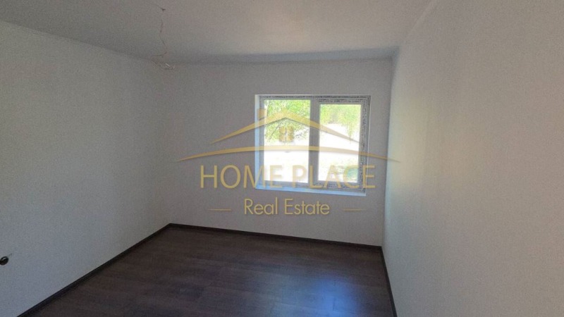 Продава КЪЩА, с. Червенци, област Варна, снимка 10 - Къщи - 52875948