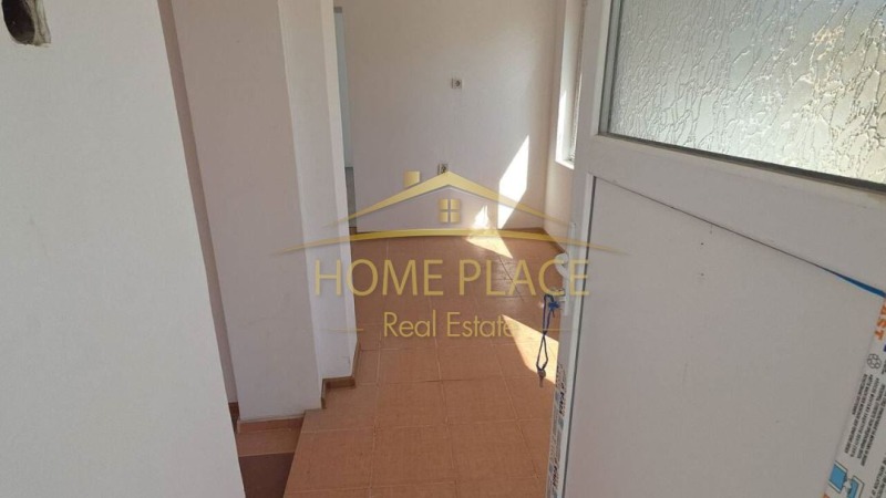 Продава КЪЩА, с. Червенци, област Варна, снимка 3 - Къщи - 52875948