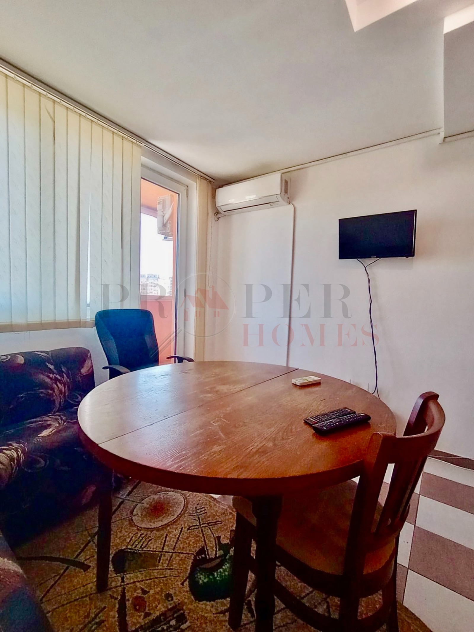 Продава 2-СТАЕН, гр. Велико Търново, Колю Фичето, снимка 2 - Апартаменти - 53689532