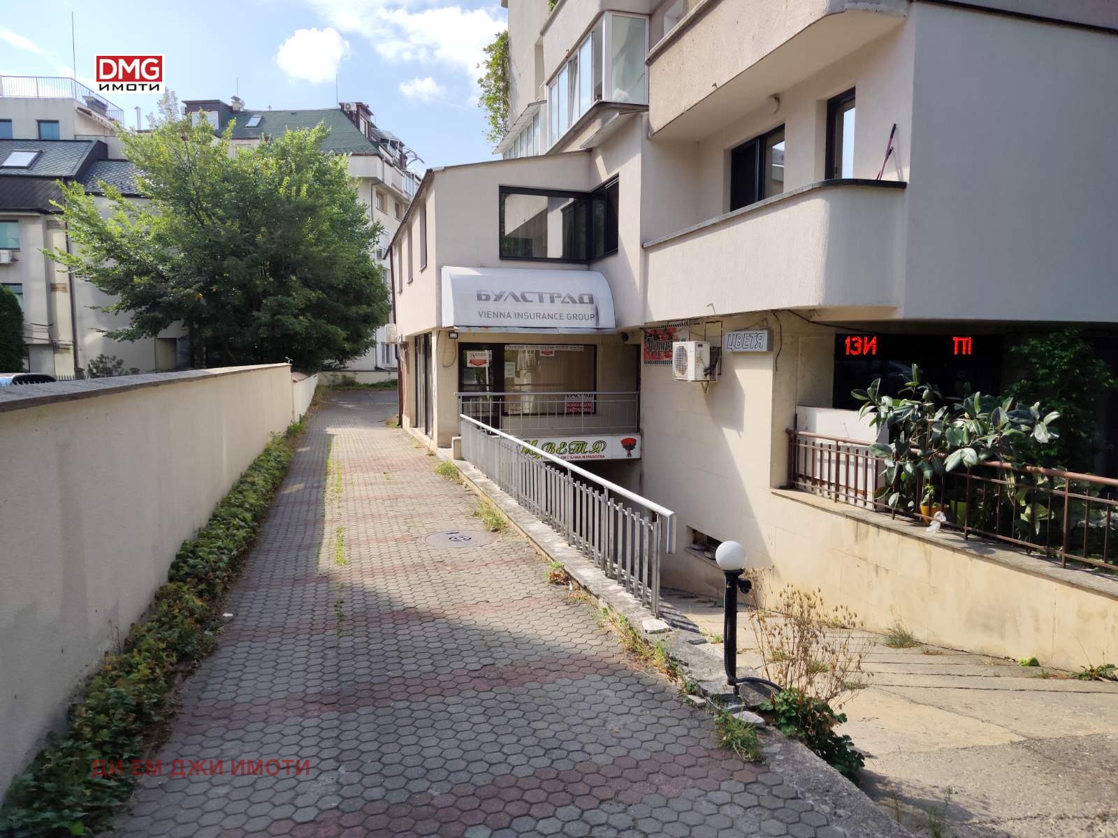 Продава МАГАЗИН, гр. София, Лозенец, снимка 2 - Магазини - 56127392